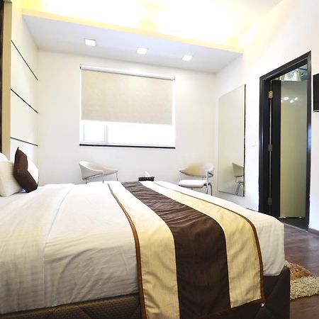 Hotel Metro View Delhi Kültér fotó