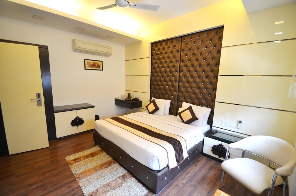Hotel Metro View Delhi Kültér fotó