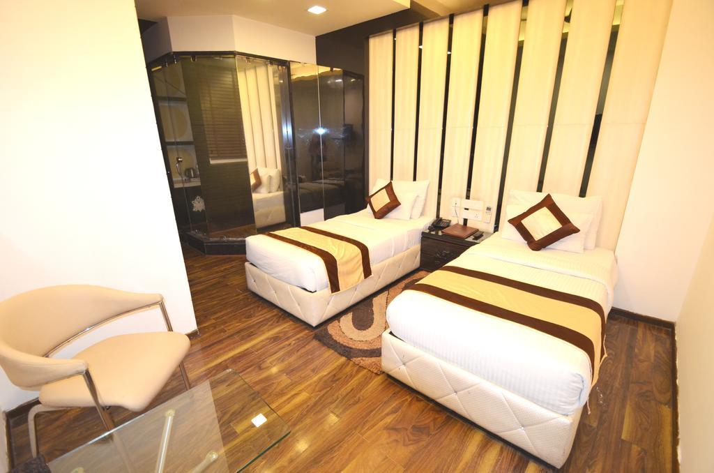 Hotel Metro View Delhi Kültér fotó