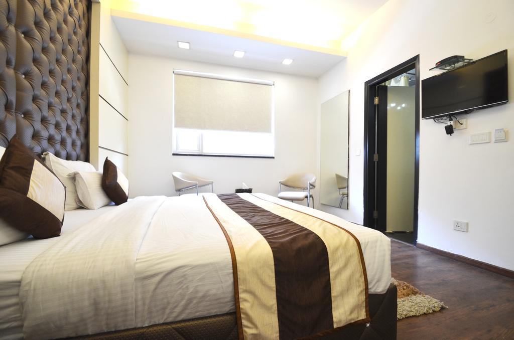 Hotel Metro View Delhi Kültér fotó